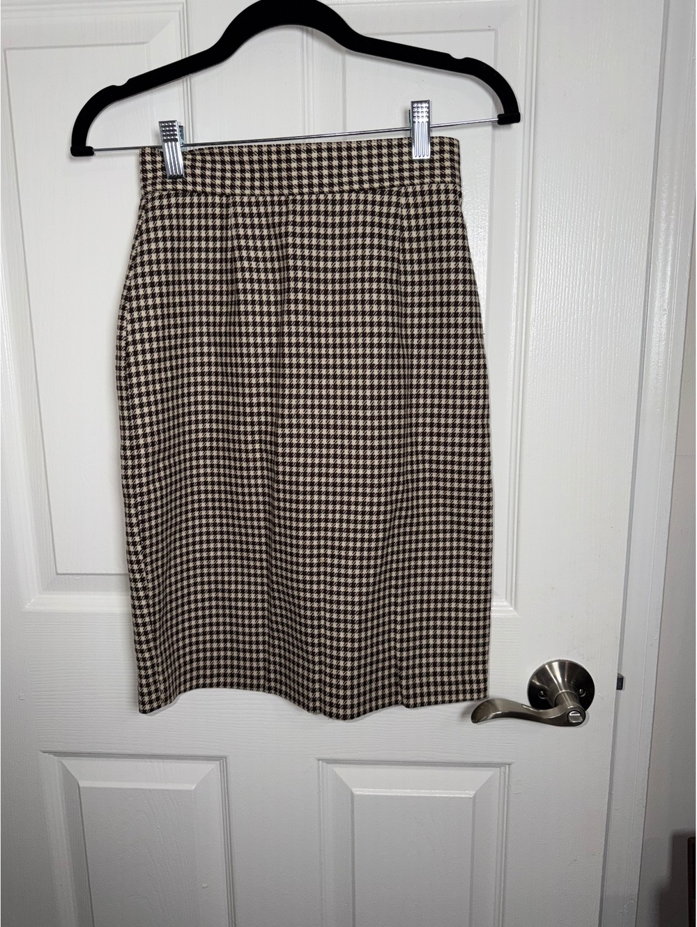 Vintage Sisley houndstooth wool blend midi skirt
